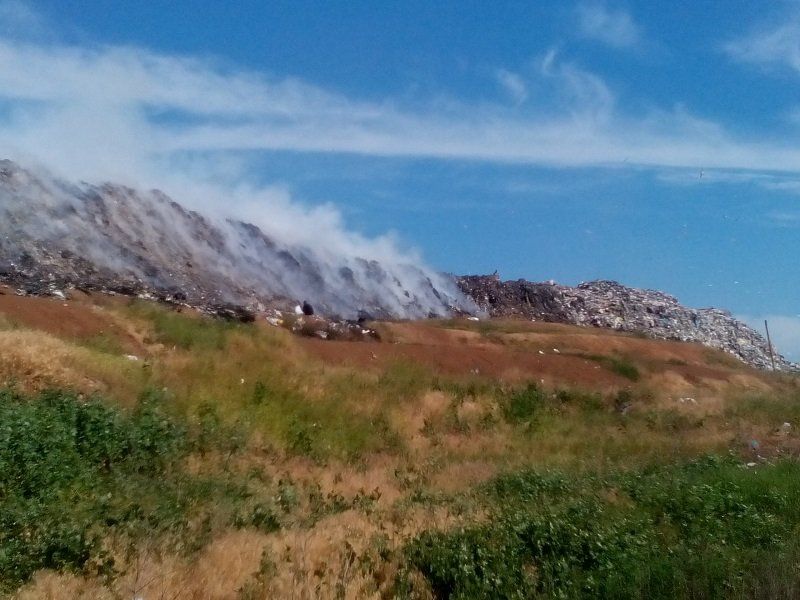 Догнать и перегнать Львов: под Днепром горит мусорный полигон  5