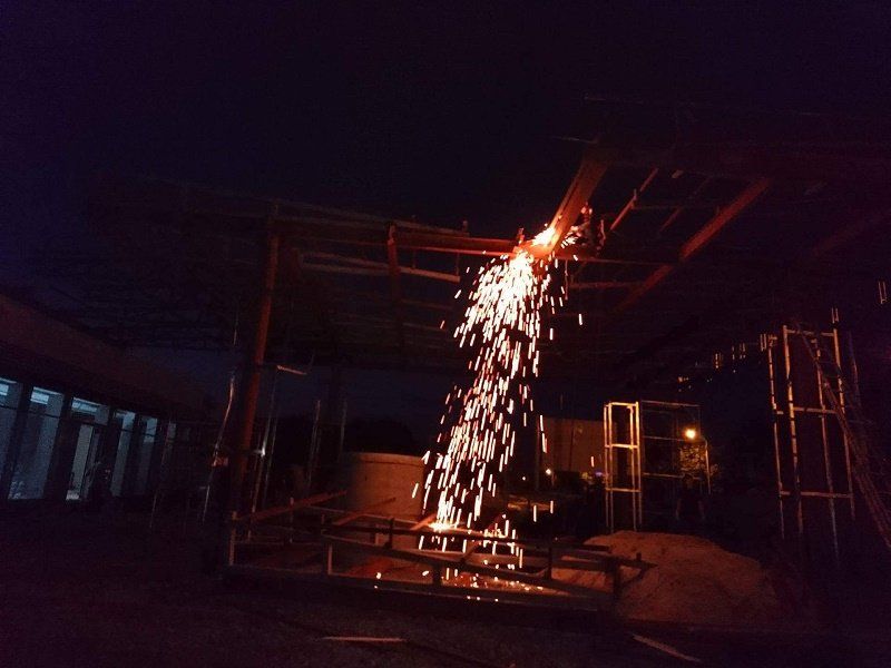 У Дніпрі демонтаж незаконної заправки завершився стріляниною 1