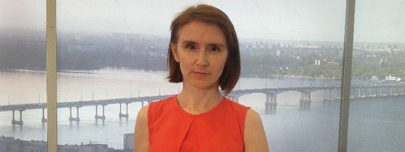 Сколько стоит мамин труд в Украине?