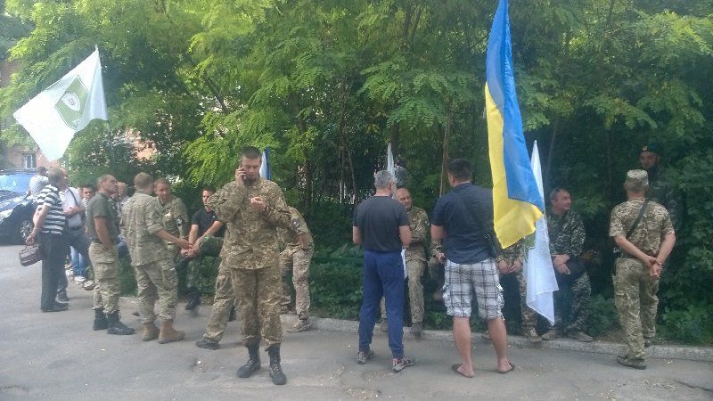 Как Александра Каховского сажали под домашний арест 1