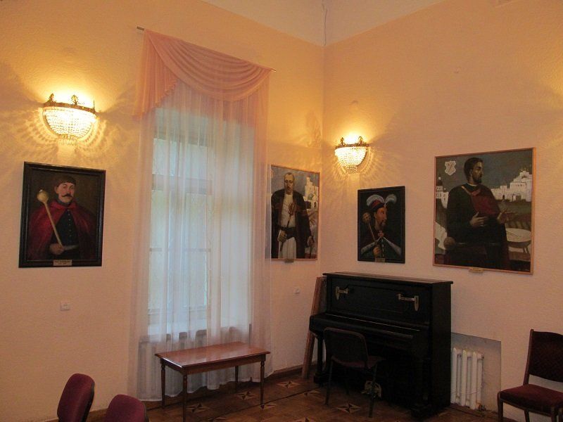 Дворец студентов в Днепре решили восстановить методом народной стройки 6