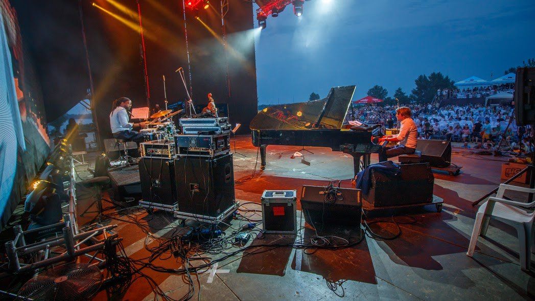 Открытие "Джаза на Днепре" собрало больше 2 тысяч гостей со всей Украины 7