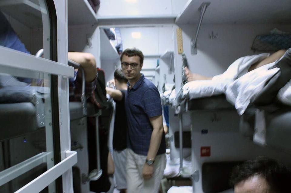 Владимир Омелян о ремонте дорог, аэропорте и «Укрзалiзнице» 6