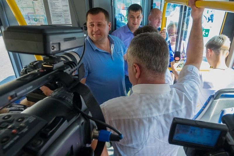 Маневрові та екологічні: Борис Філатов презентував унікальні для України тролейбуси з автономним ходом 1