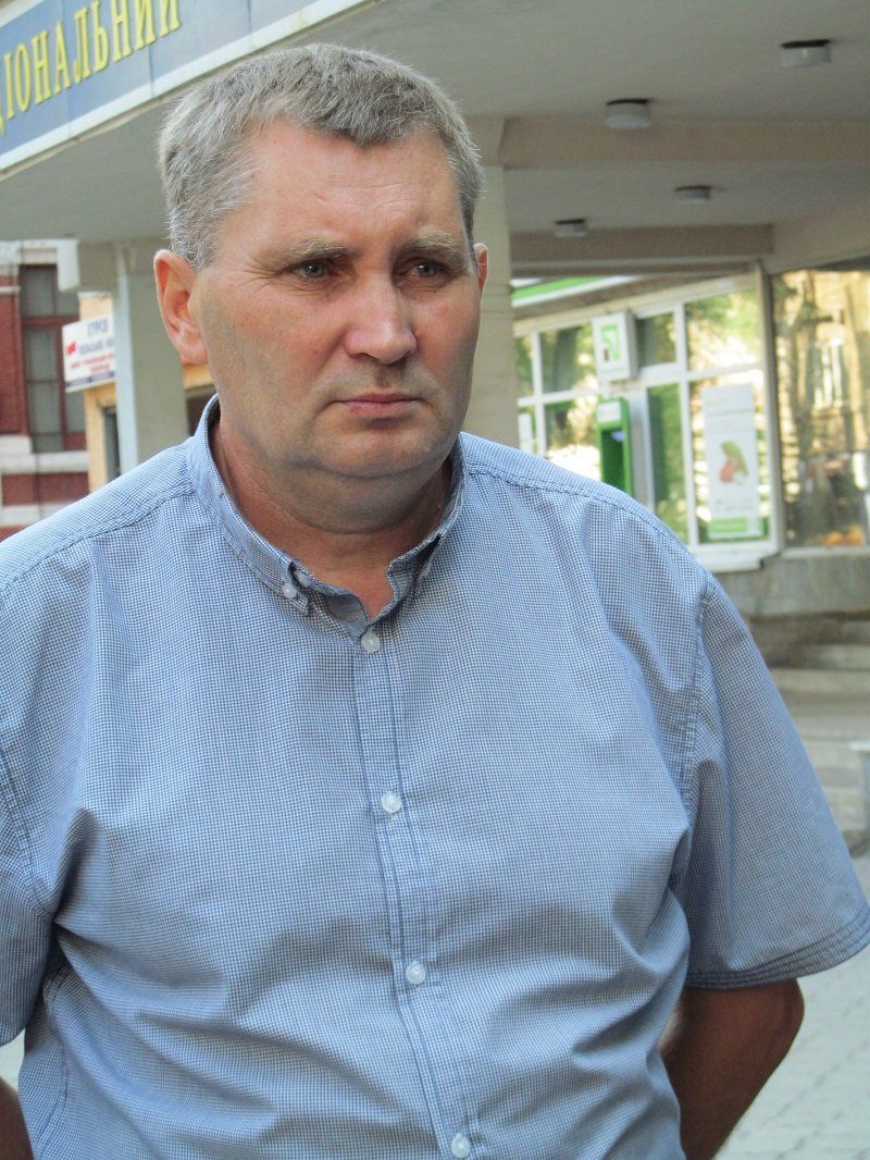 В Днепре деревья не только сносят и омолаживают, но и сажают 2