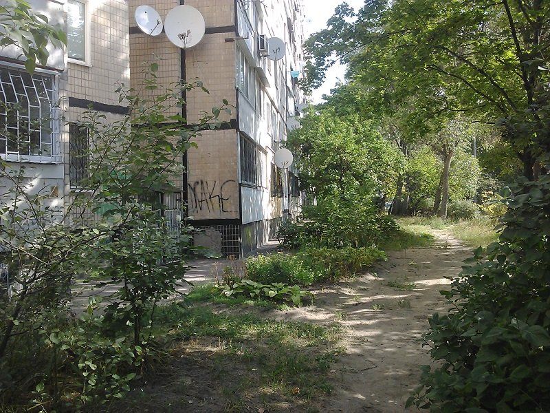 В Днепре построят площадку для мусорных контейнеров за 200 тыс. грн 2