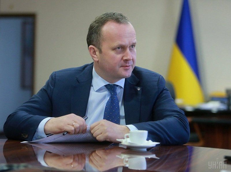 За что мы платим зарплату министру экологии Остапу Семераку 1