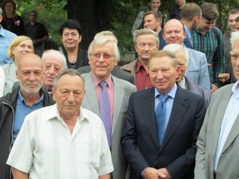 Леонид Кучма о миротворцах, выборах и секрете успеха Украины 2