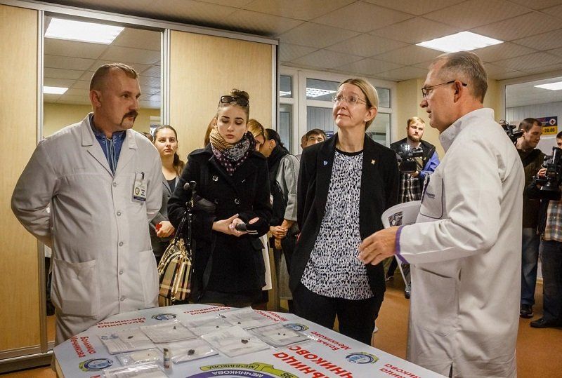 Ульяна Супрун в Днепре хвалила и обещала 2