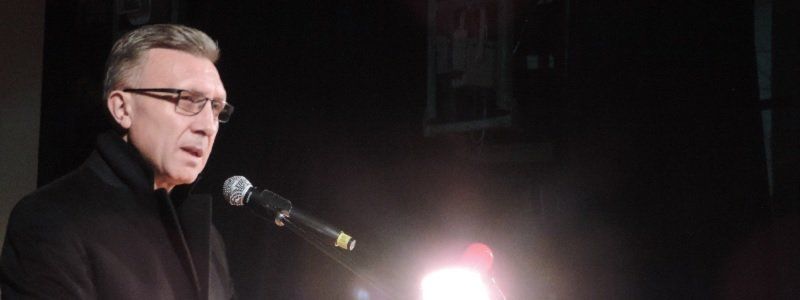 Почему в школах Днепра ни на что не хватает денег