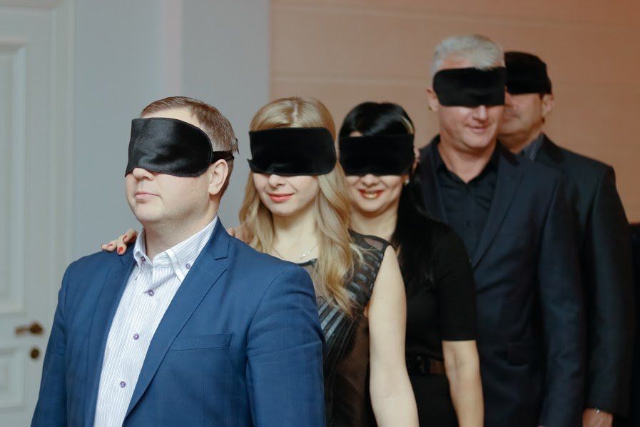 Дмитрий Томчук: на один вечер нас попросили ослепнуть 5