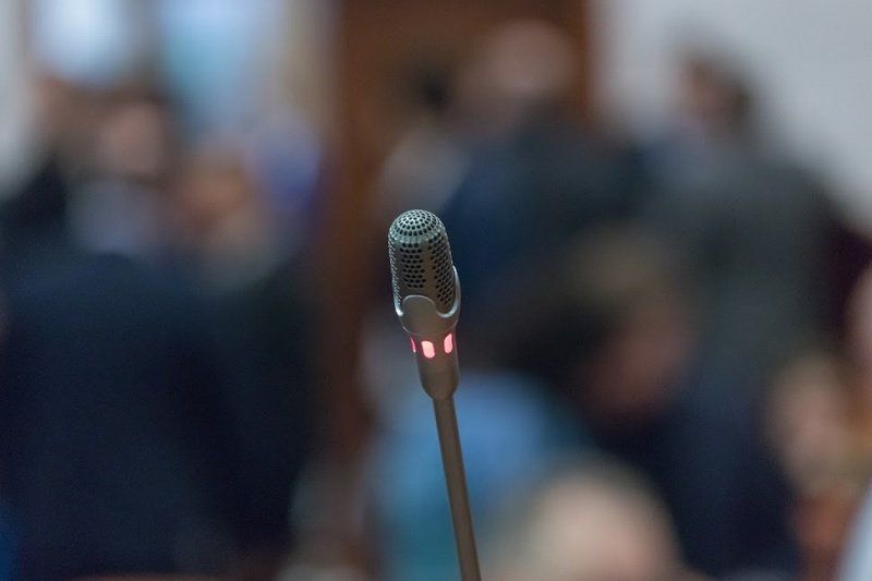 Что происходит на бюджетной сессии горсовета Днепра 5