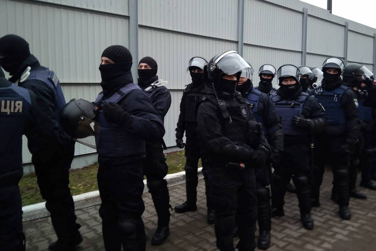 Пока арестовывали Саакашвили и пугали Луценко, Корбан дал совет тем кто в СИЗО 3