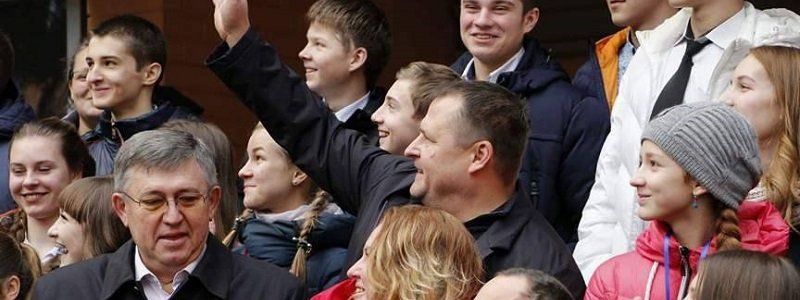 Борис Філатов: Уперше у Дніпрі школи-тисячники комплексно ремонтують за кошти міста