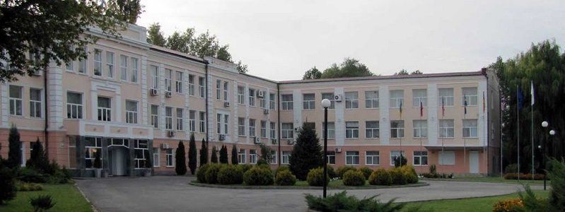 За торговлю через посредников замдиректору ПХЗ грозит тюремный срок