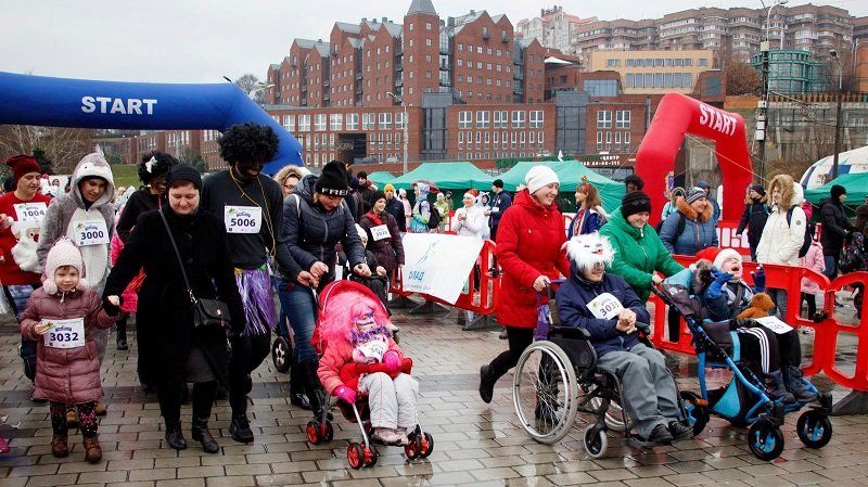 У Дніпрі відбувся благодійний легкоатлетичний «Забіг Миколайчиків» 6
