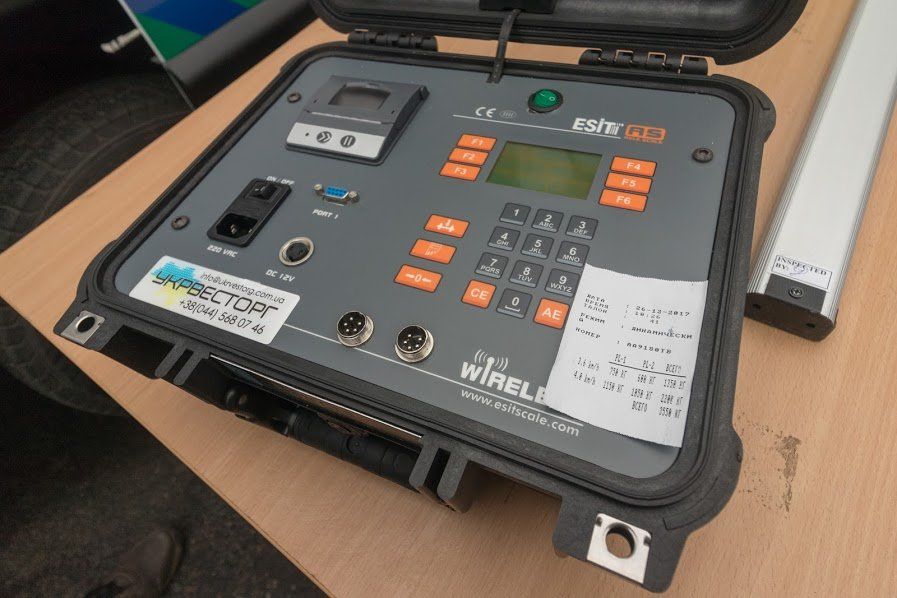 У Дніпрі з'явилися мобільні комплекси для зважування вантажівок 4