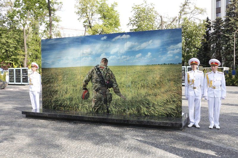 В Днепре могут появиться улица Бандеры, мост Рейгана и площадь Золотой плуг 2