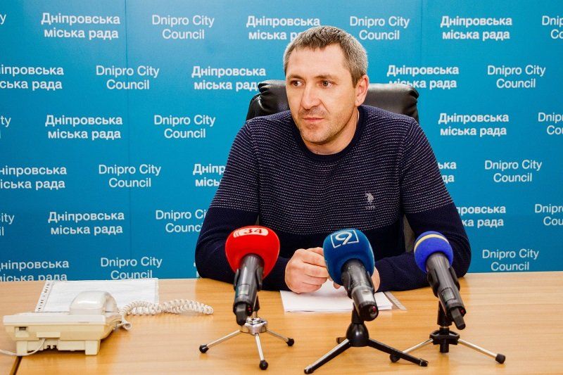 Парковками Днепра хочет заняться высокотехнологичное оборонное предприятие 1