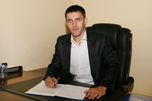 Новомосковские страсти: Конец мэрской эпопеи и запрет горсовета 1