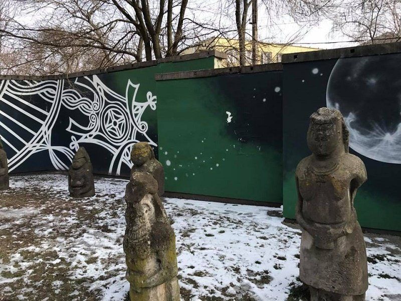 Кто восстановит мурал в сквере каменных баб в Днепре 2
