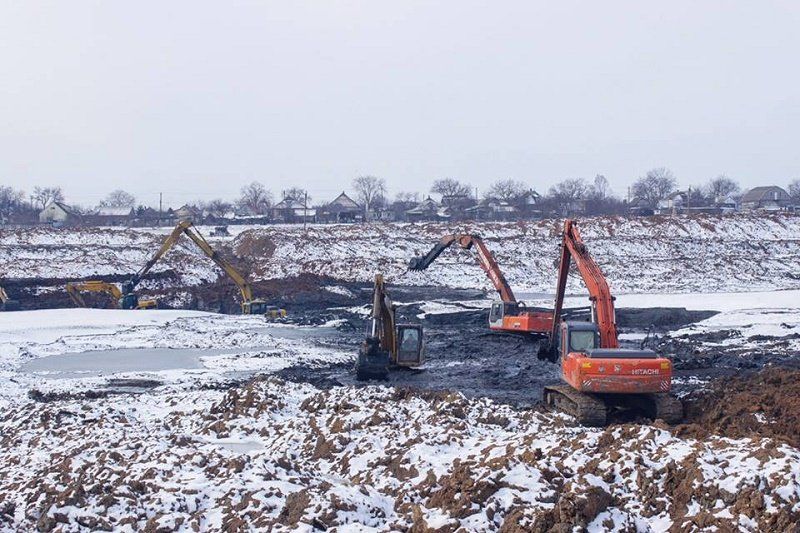 Сколько стоит шоу экскаваторов в Широкой Даче 1