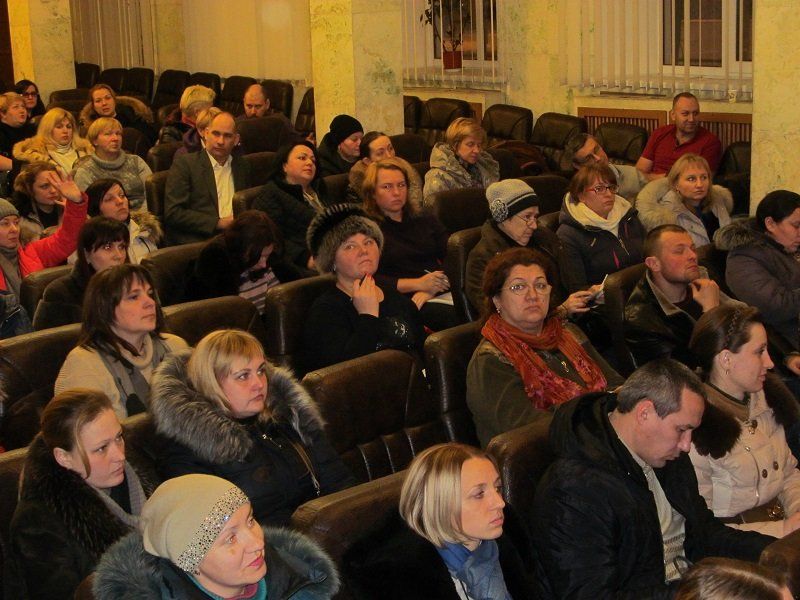 Родительский комитет Днепра обсудил оптимизацию и питание в школах 3