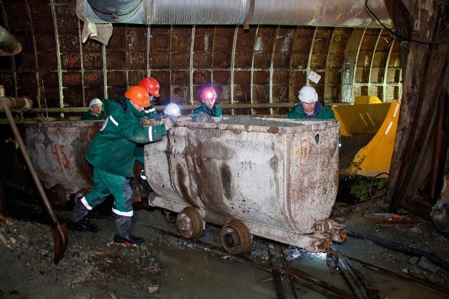 Борис Филатов о метро, аэропорте, Новом мосте, Слобожанском и дорогах 3