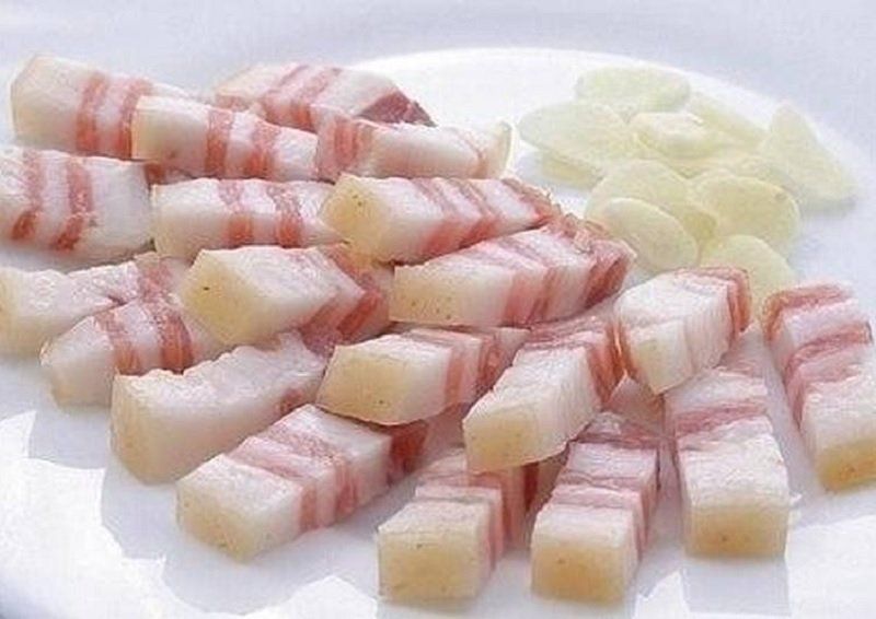 На Днепропетровщине самое дорогое сало и самая дешевая курятина 3