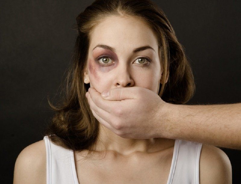 Столкнулись с домашним насилием? Где искать помощь 2