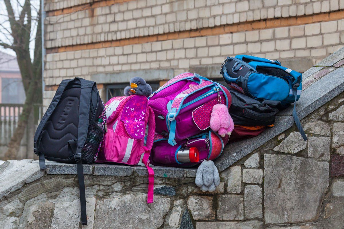 В Днепре горела школа, работу которой суд решил остановить еще в январе 4