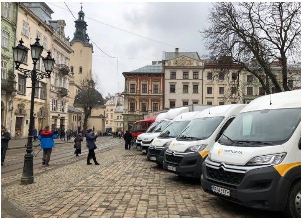 Укрпочта обновит автопарк в лизинг от ПриватБанка 1