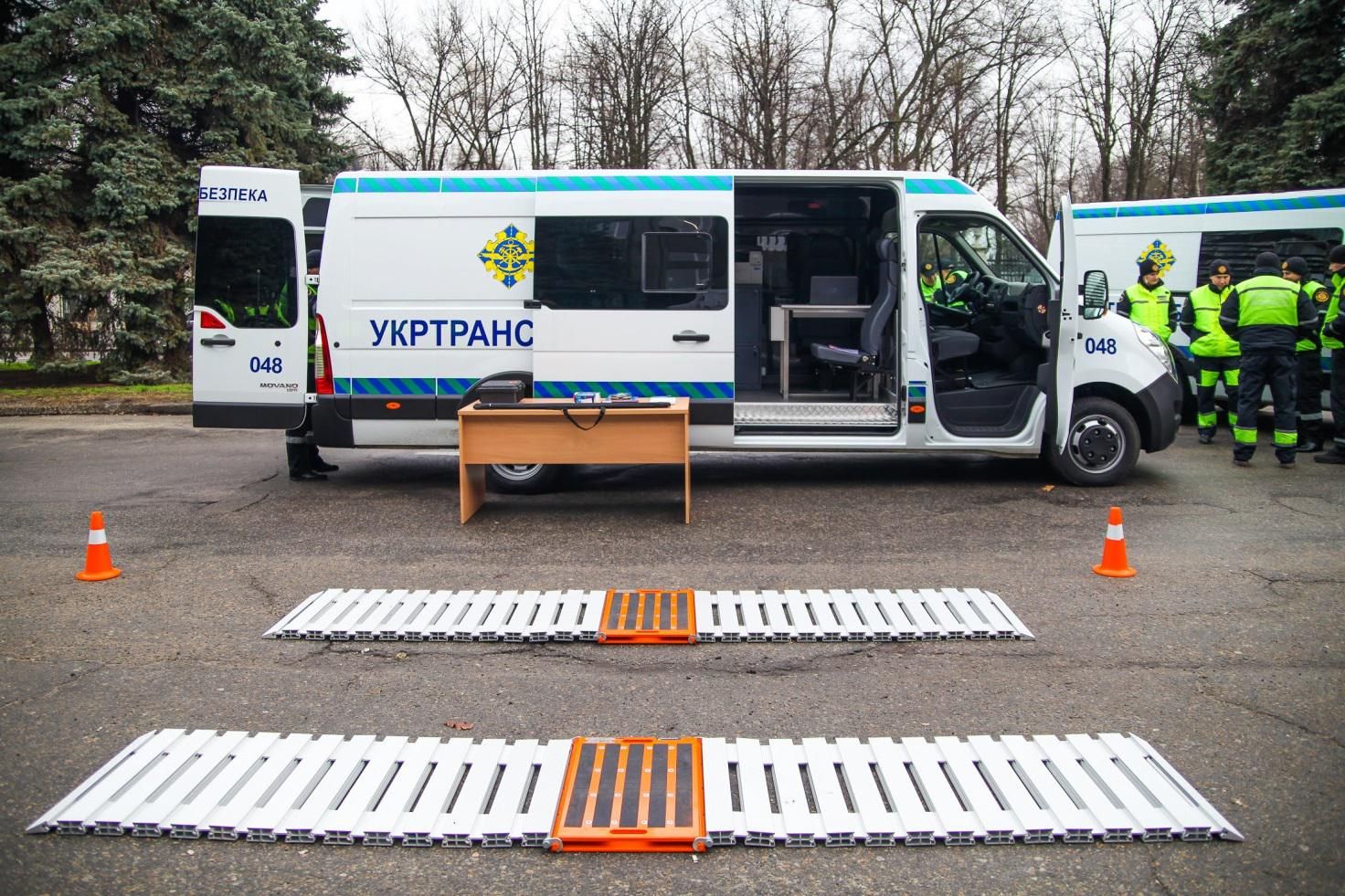 В 2017 году область получила 4 мобильные площадки для взвешивания фур. В этом году начнут строить первый в Украине сертифицированный весовой комплекс