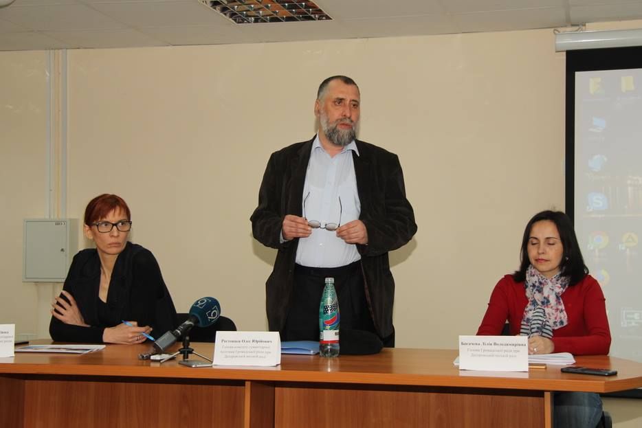 Олег Ростовцев