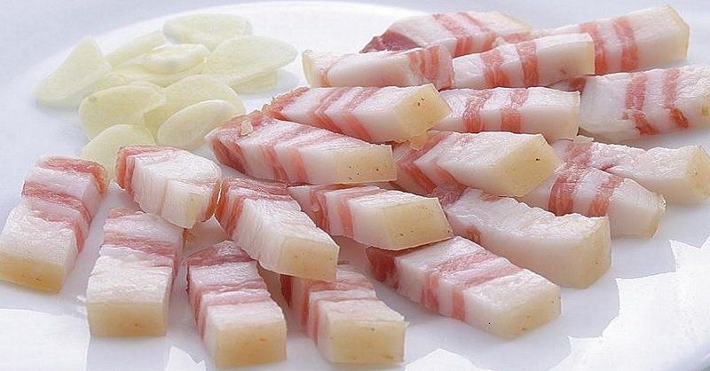 Уровень жизни украинцев измерили в … сале 2