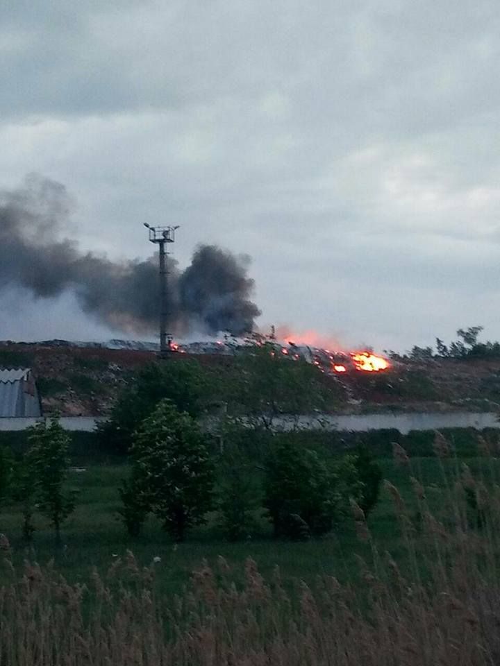 4 дня горит свалка под Новомосковском: кто виноват и есть ли спасение 4