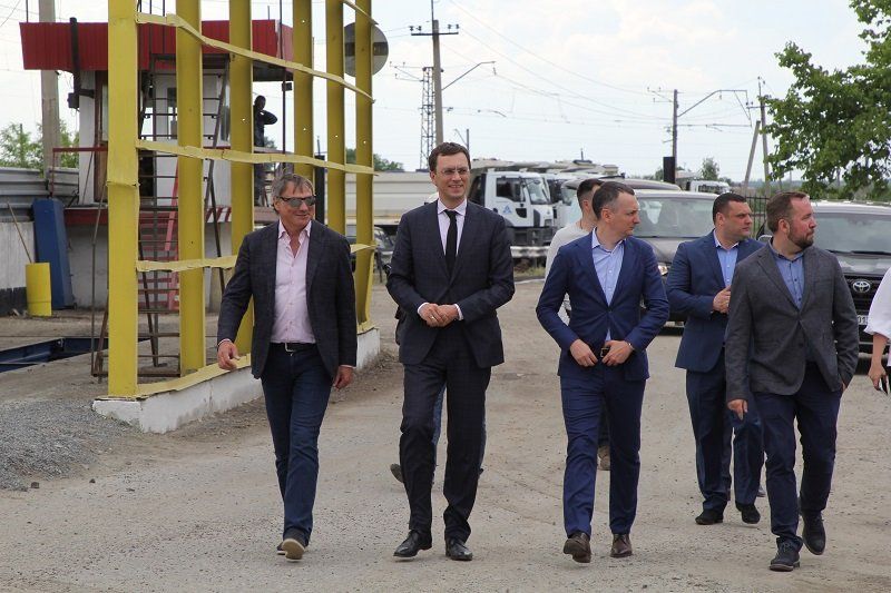 Асфальтобетонный завод в Новомосковске: зачем нужен и что там делал Омелян 19