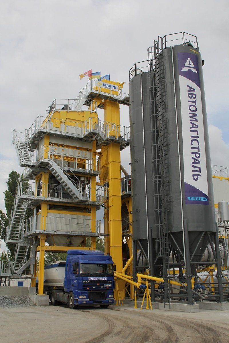 Асфальтобетонный завод в Новомосковске: зачем нужен и что там делал Омелян 21