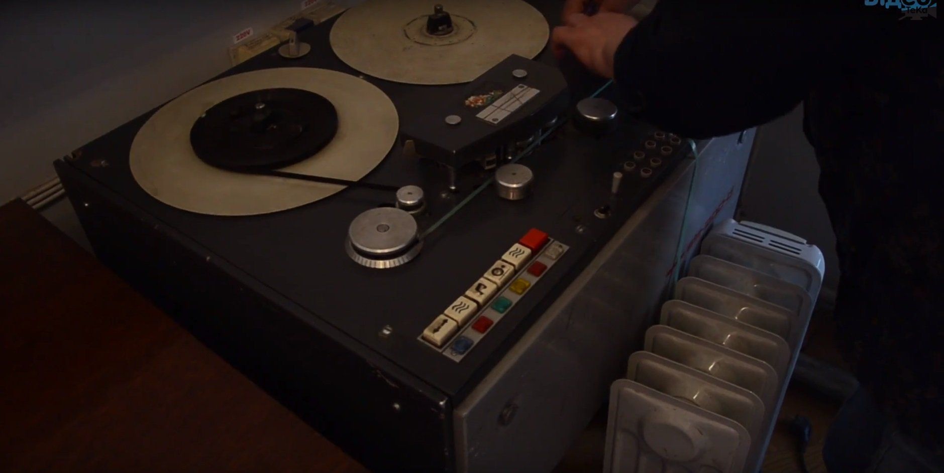 Сколько Киев тратит на коммунальные радио и газеты 3