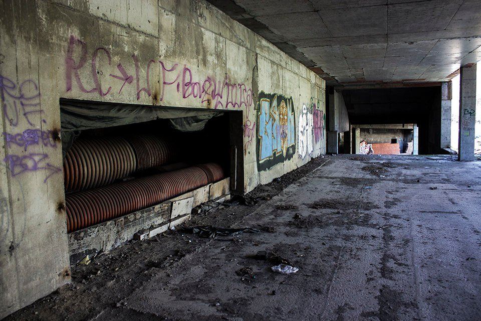 Сможет ли горсовет Днепра забрать себе недвижимость на бульваре Кучеревского 7