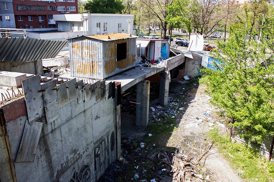 Сможет ли горсовет Днепра забрать себе недвижимость на бульваре Кучеревского 10