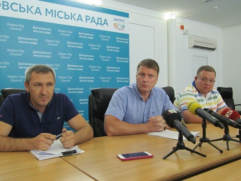 Кто, как и когда будет штрафовать водителей Днепра за кривую парковку 2