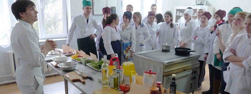 За какие специальности Днепр готов платить своим ПТУ