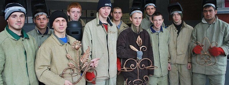 Какие ПТУ Днепра могут закрыться и какая недвижимость у них есть