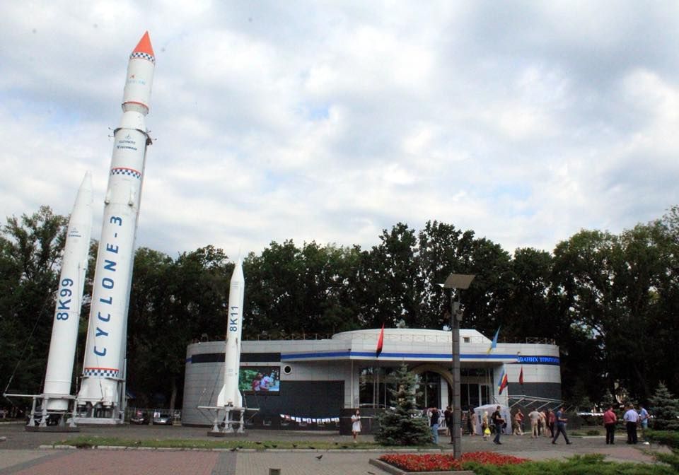 Битва митингов прошла в центре Днепра. Кто победил? 7