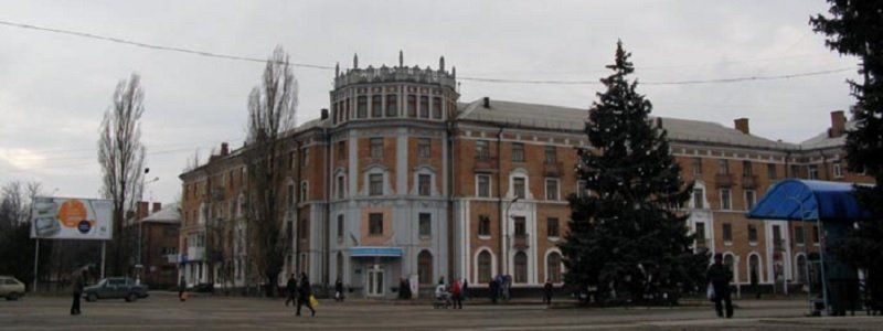 Хозяйственный суд Днепропетровщины решил судьбу труб теплотрассы Никополя
