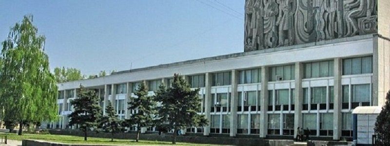 Что воняет на проспекте Калнышевского в Днепре