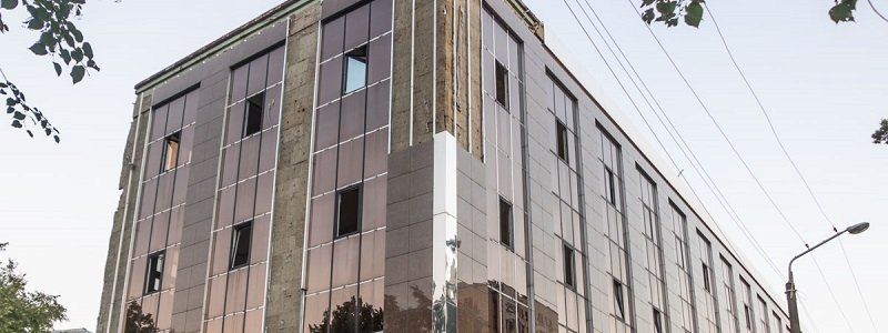 Фабрика имени Володарского в Днепре: снести нельзя помиловать