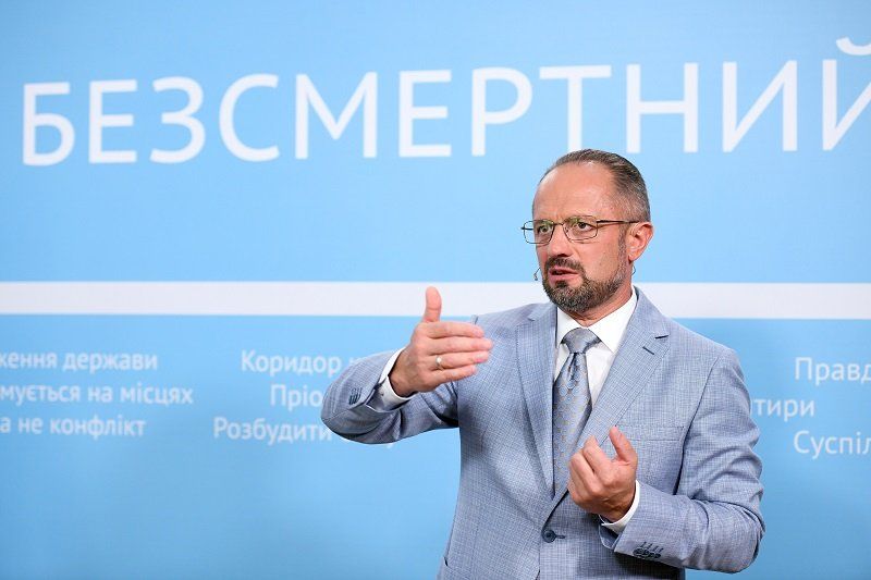 Роман Безсмертный о президентских амбициях, обществе, войне и Крыме 5