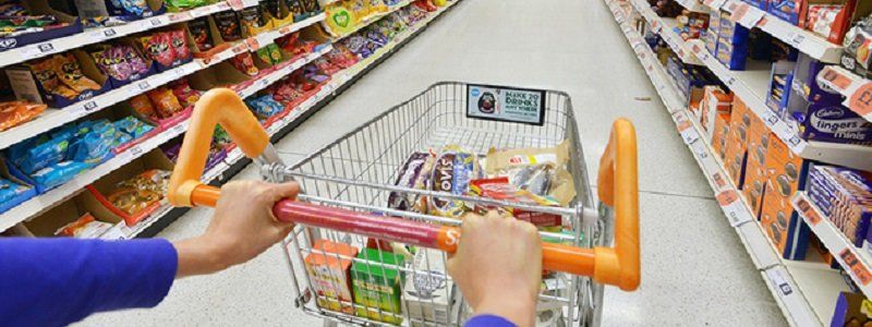 В Черкасском поссорились Минобороны и магазин «Велике пузо»